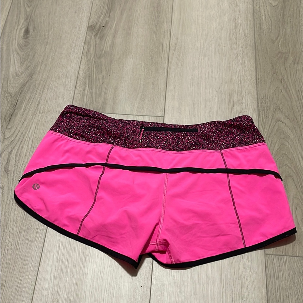 Lululemon speed up short